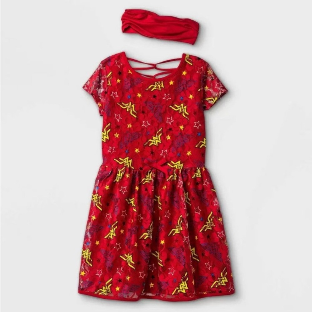 DC Comics Wonder Woman/Girl red lacy dress sizeXS lined with wonder woman design